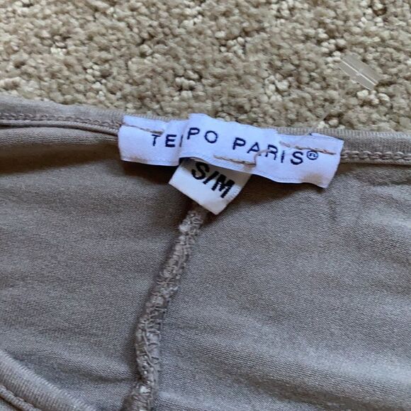 Tempo Paris top. Size S/M. Very good condition. - Picture 2 of 4